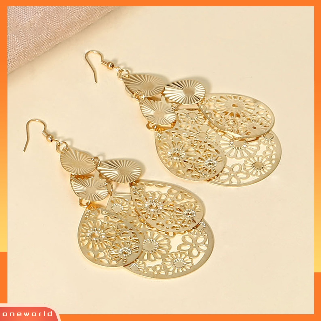 [EONE] 1pasang Anting Kait Berlebihan Retro Geometris Elegan Berongga Bunga Tetesan Air Liontin Wanita Menjuntai Anting Perhiasan Fashion