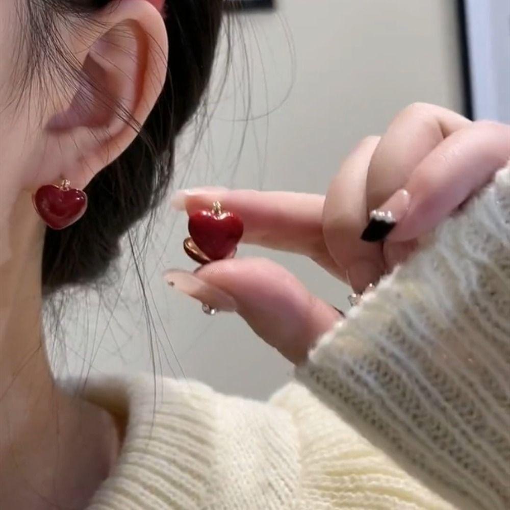Mxbeauty Anting Gaya Korea Merah Trendy Pesta Elegan Glasir Paduan Sederhana Vintage Jantung Telinga Gesper