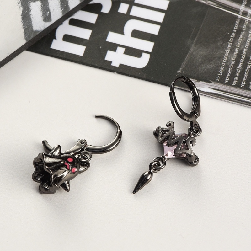 Y2k Gothic Manis Merah Muda Berlian Hantu Hitam Anting/Liontin Tindik Desain Kepribadian Untuk Perempuan/Gesper Telinga Tetes Telinga Salib Asimetris/Punk Warna Hitam Perhiasan Fashion
