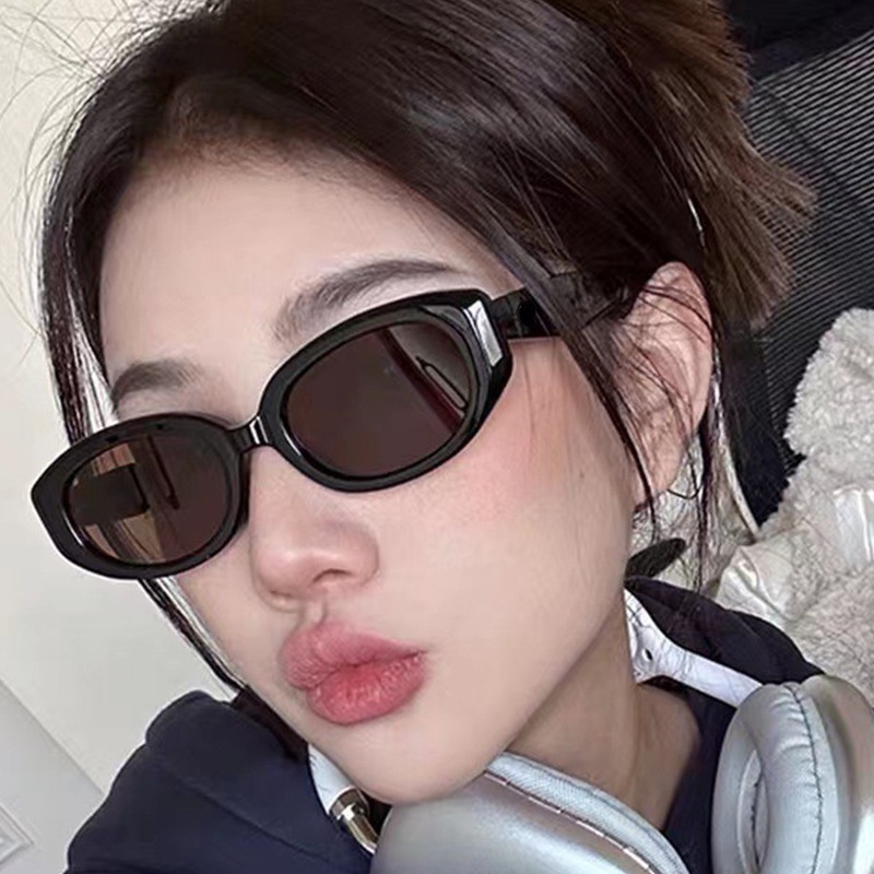 (YUZHU) Kacamata Hitam Mata Kucing Fashion Baru Untuk Wanita Premium Sense INS Bingkai Kecil Kerai Sunglasses