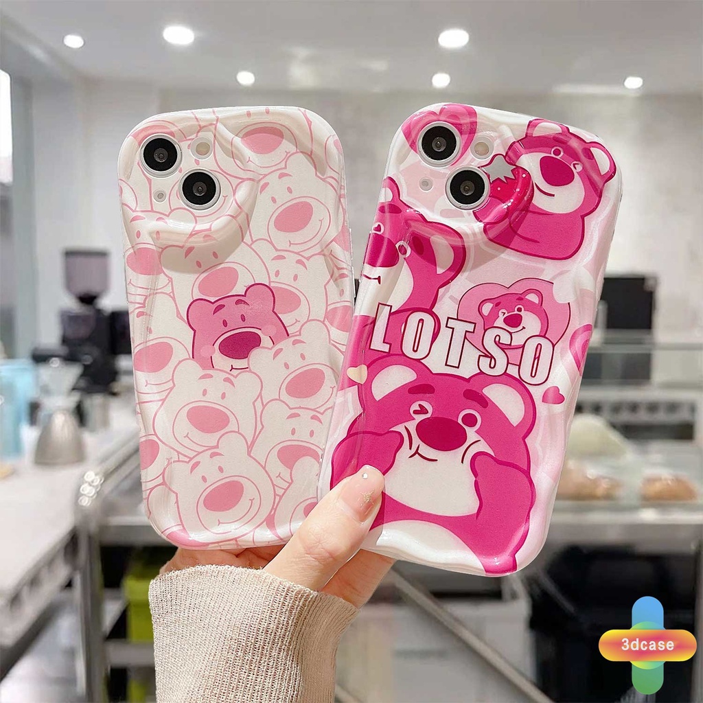 IPHONE Kartun Lucu Beruang Strawberry Memakai Kacamata Hitam Case Kompatibel Untuk   IPhone 12 11 13 14 PRO MAX 6 7 6S 8 14 Plus X XR XS MAX 11 12 13 Se 2020 Casing lotso 3D Wavy Curved Edge Glossy Soft Case