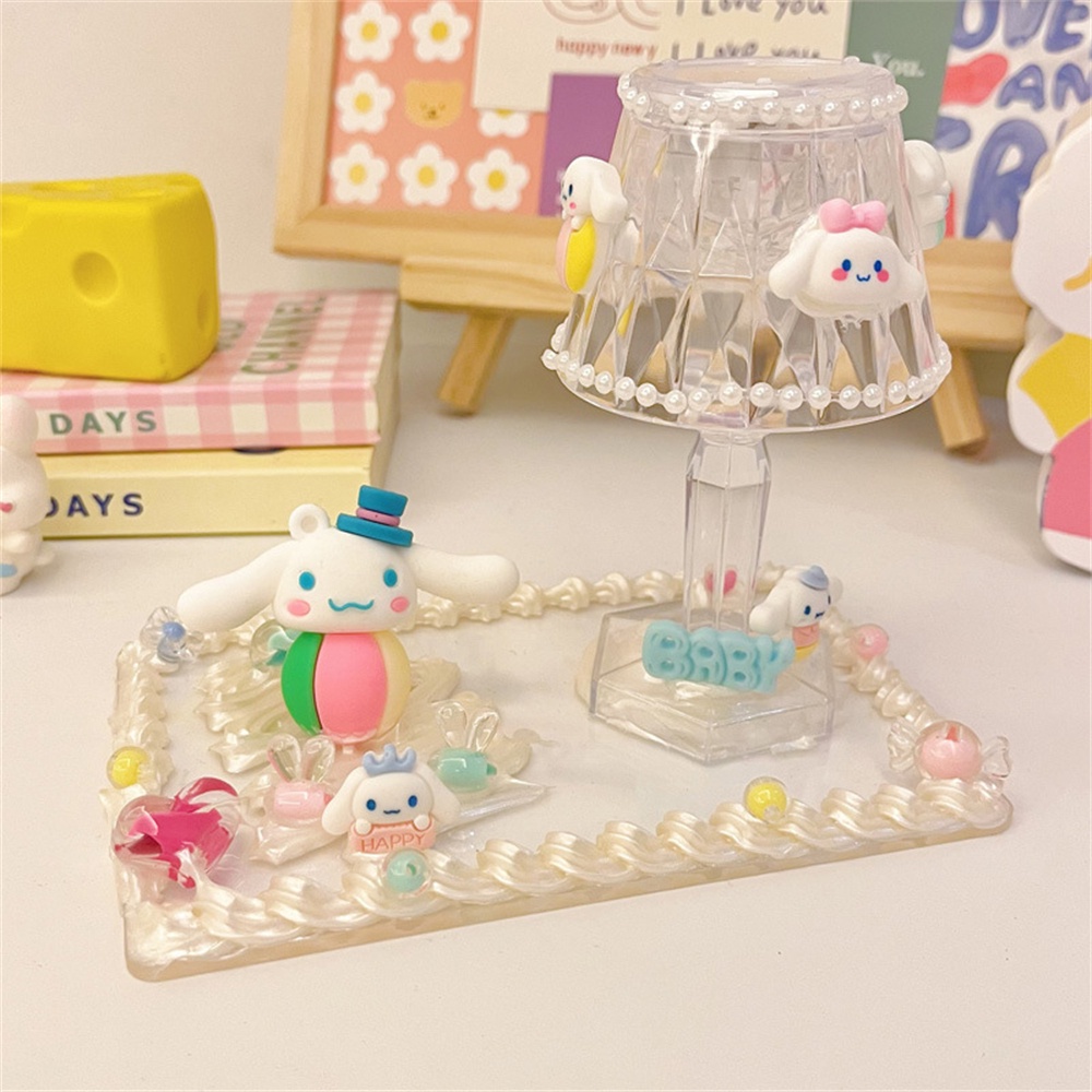 ღ Sanrio Diy Set Lampu Meja Buatan Sendiri Kuromi Melody Suasana Desktop Lampu Malam Sanrio Diy Aksesoris Perhiasan Buatan Tangan Bahan Lem Krim