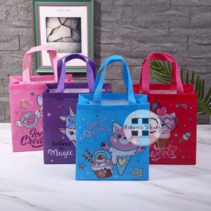 

Tas Souvenir Ulang Tahun Anak / Goodie Bag / Tas Ultah Ice Cream - S