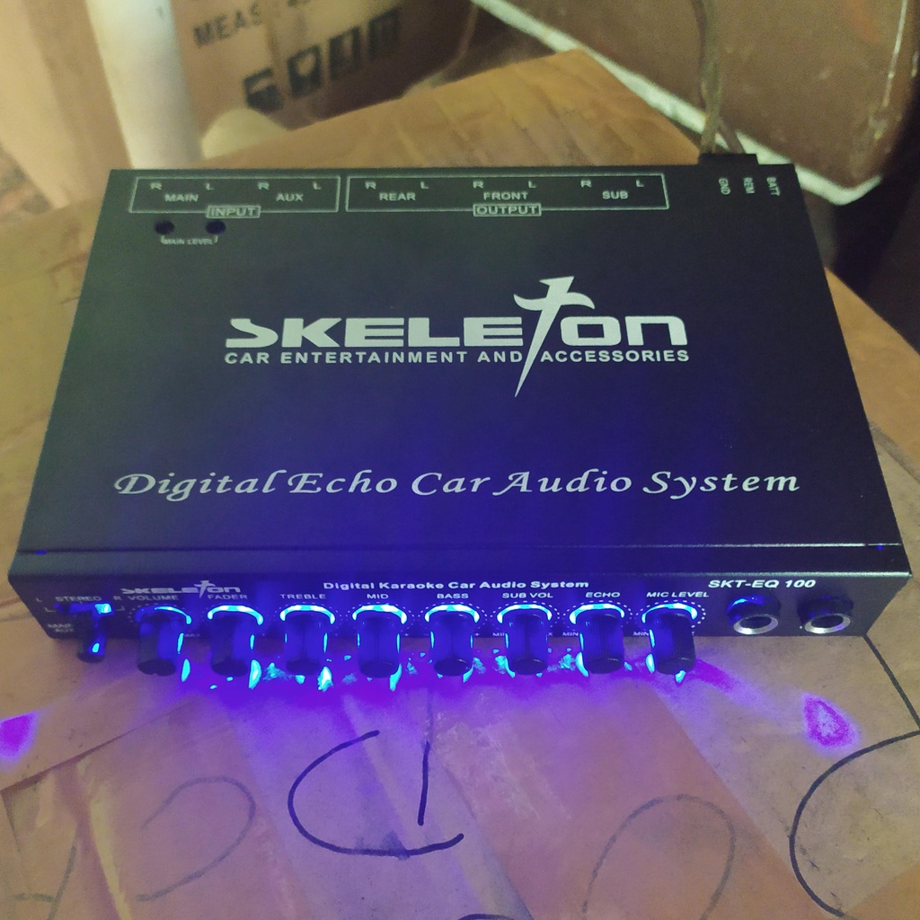 Parametrik Mobil Sound System Preamp Karaoke MIC Vol Sub Bluetooth