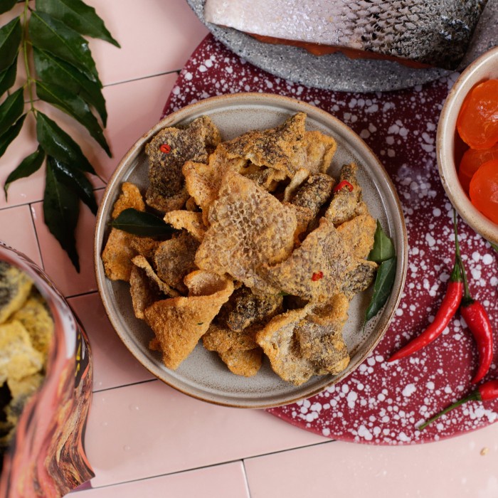 

✨Ready Stok✨ - IRVINS Salted Egg Salmon Skin (230 gr)