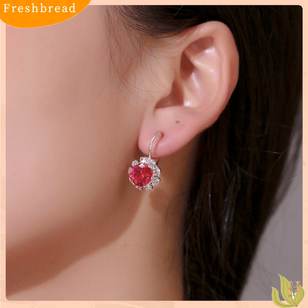 &lt; Freshbread &gt; Wanita Bergaya Bentuk Bulat Bunga Kristal Imitasi Cubic Zirconia Stud Earrings Hadiah