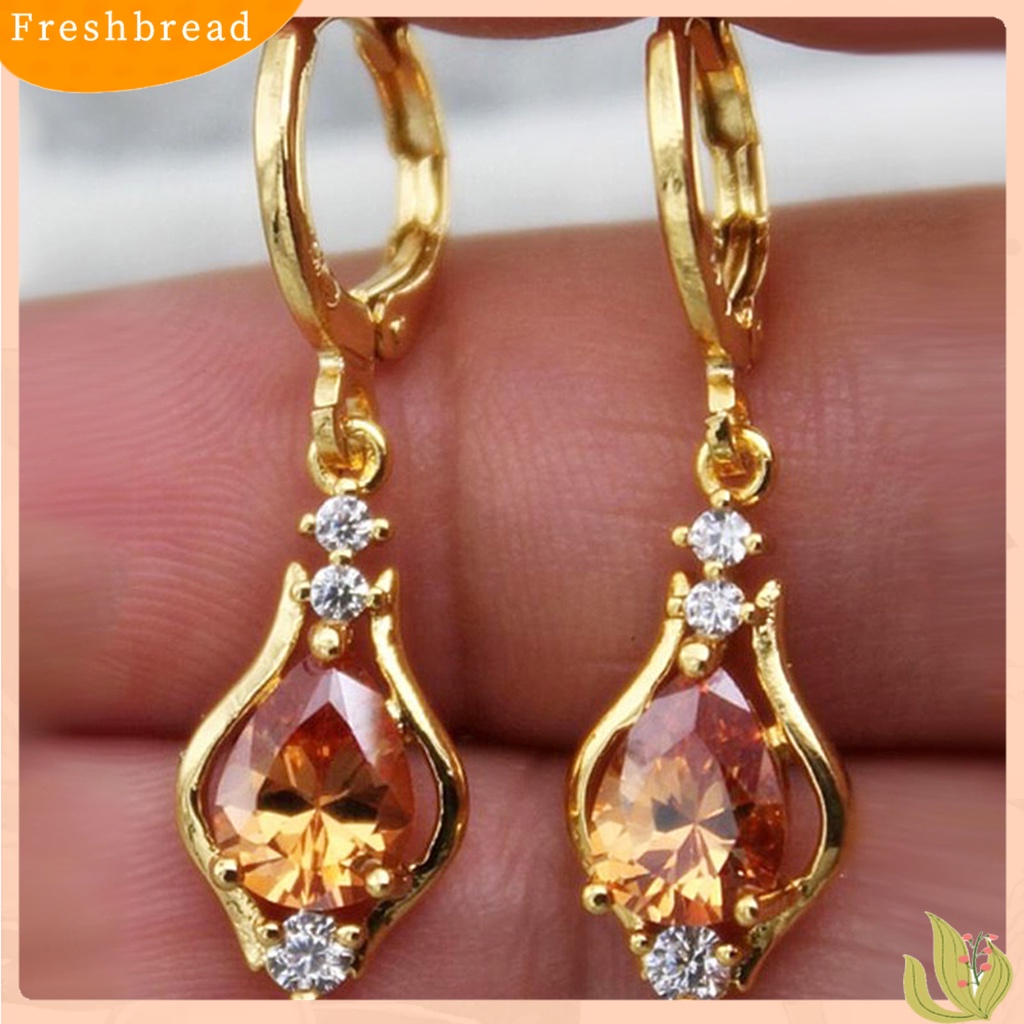 &lt; Freshbread &gt; 1pasang Anting Menjuntai Handmade Pengerjaan Fantastis Tembaga Gaya Vintage Women Earrings Untuk Anniversary