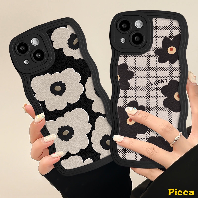 IPHONE Casing Tepi Bergelombang Motif Kotak-Kotak Kompatibel Untuk Iphone11 13 14 12 Pro Max 7Plus XR 7 14 8 6 6s Plus X XS Max SE 2020 Retro Bunga Hitam Lembut Tpu Penutup Belakang