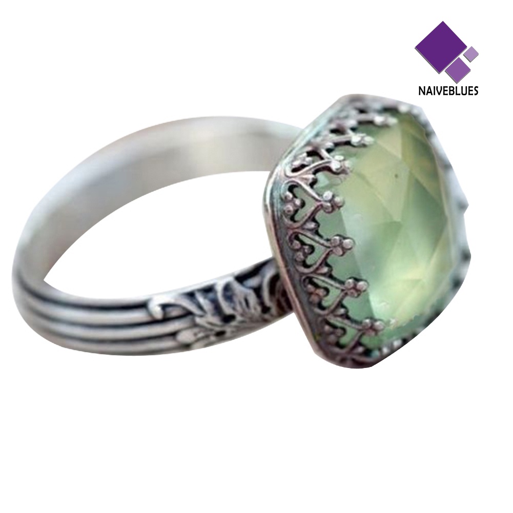 &lt; Naiveblues &gt; Vintage Wanita Persegi Panjang Faux Emerald Gemstone Hias Jari Cincin Hadiah