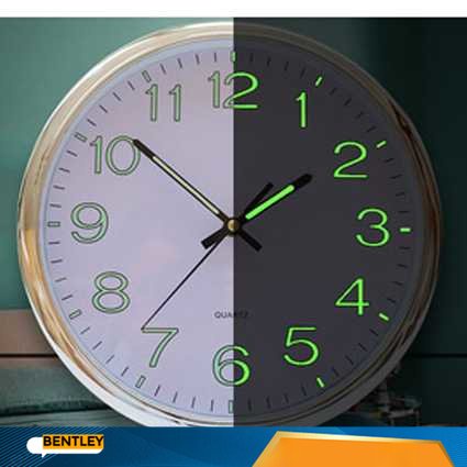 Jam Dinding Luminous Creative Design