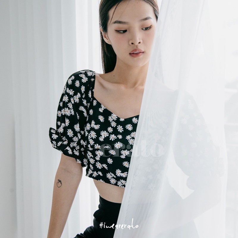 TGM - Nicole Daisy Crop top | Blus Sabrina Wanita Lengan Puff Motif Bunga Daisy Gaya Korea Blouse Wanita