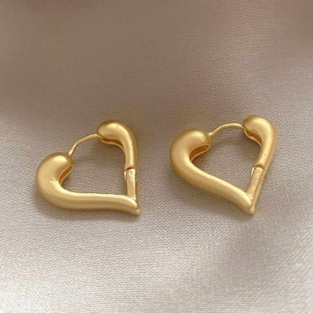 Mxbeauty Anting Hati Temperamen Halus Desain Niche Matte Tembaga Minimalis Anting Stud Wanita Anting Hoop Untuk Hadiah Gadis