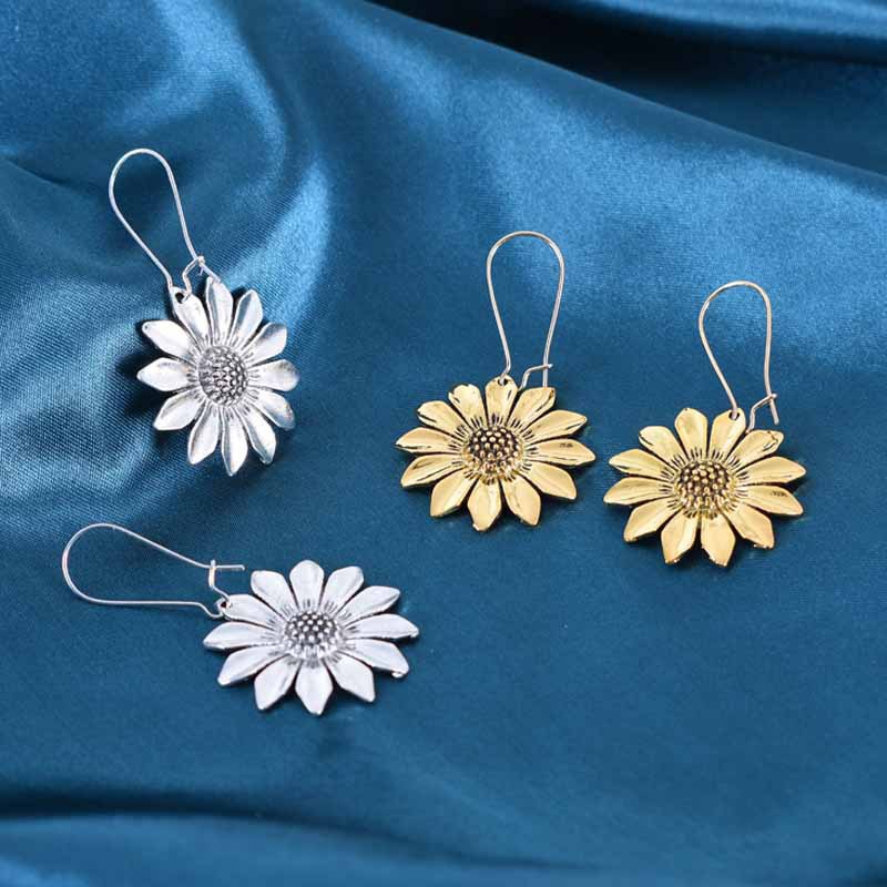 [FRA] Bohemian Gaya Liburan Baru retro Tiga Dimensi Bunga Matahari Anting Emas Kuno Bunga Matahari daisy earrings