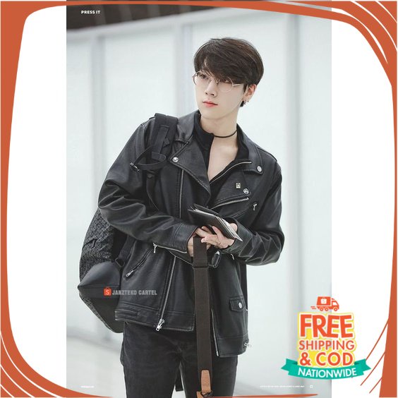 JAKET PERGI CAFE TREVELING KONSER/ JNK x JOHNY - Jaket Oversize Kulit Sintetis Pria Korea KPOP Style