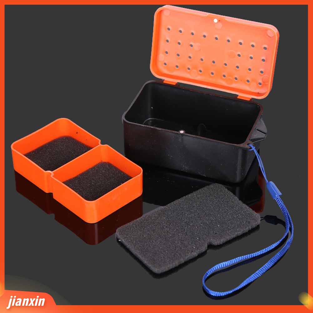 (In Stock) Umpan Pancing Cacing Merah Portable Earthworm Tackle Alive Lure Storage Case Box