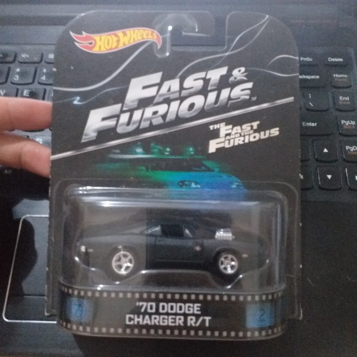 TERBARU HOT WHEELS RETRO FAST FURIOUS 70 DODGE CHARGER R/T