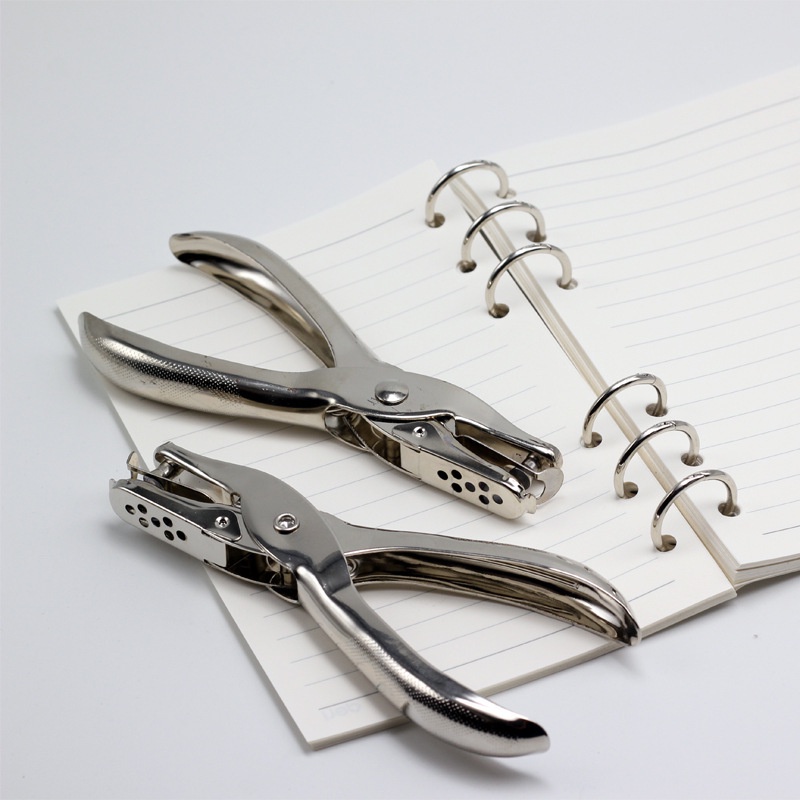 

Mesin Pelubang Manual, Mesin Pelubang Baru Lubang Tunggal, Lubang Bulat Medium, Berbagai Spesifikasi Ketebalan Kertas