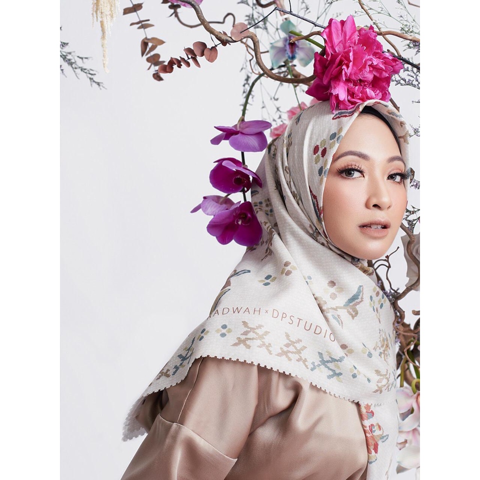 Hijab - Radwah DP Studio Scarf (Sikola)