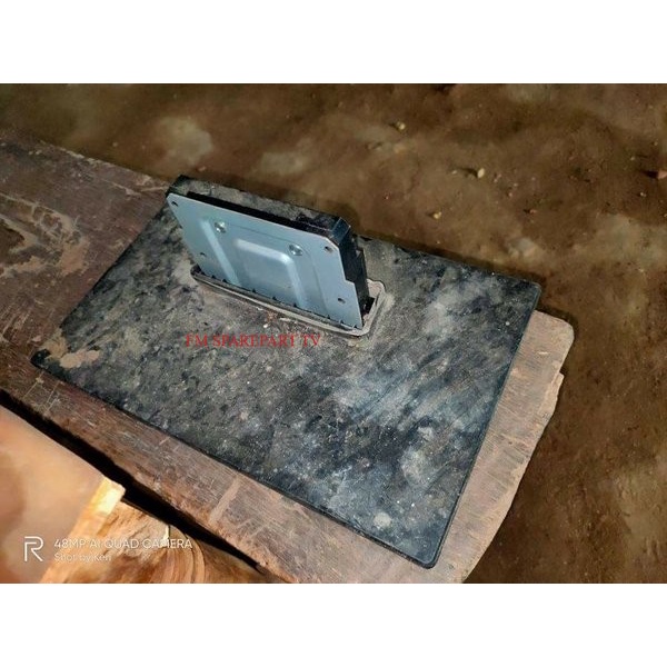 Stand dudukan kaki Tv LED Sharp LC-39LE440M - 39LE440