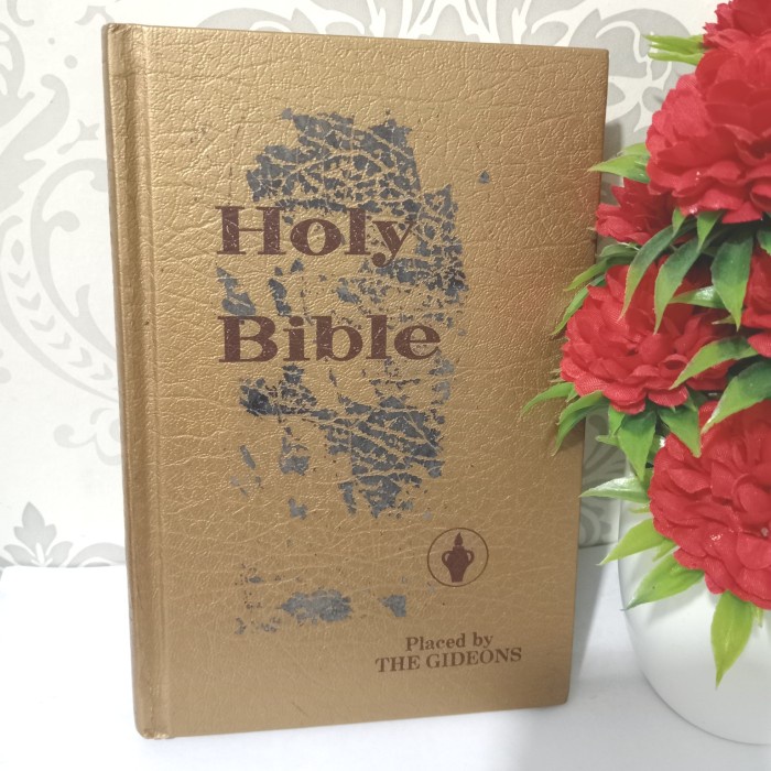 ORIGINAL BUKU HOLY BIBLE THE GIDEONS