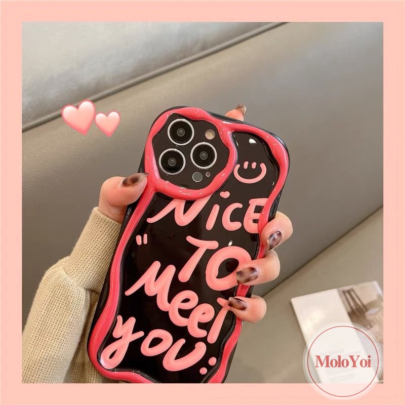 IPHONE Ins Fashion Art Letter Smile Case Kompatibel Untuk Iphone14 11 13 12 Pro Max 7plus XR 6s 6 7 8 Plus X XS Max SE 2020 Lembut 3D Bergelombang Melengkung Tepi Shockproof Airbag Glossy Phone Case