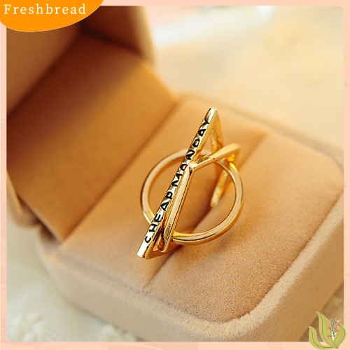 &lt; Freshbread &gt; 3Pcs Set Cincin Kombinasi Lingkaran Persegi Segitiga Geometris Emas Lucu Wanita