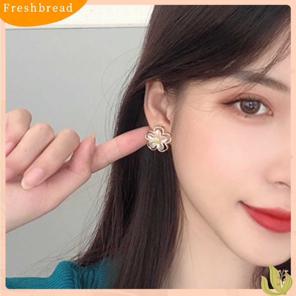 &lt; Freshbread &gt; 1pasang Ear Studs Eye-catching Indah Semua Pertandingan Menawan Tahan Lama Berdandan Anting Temperamen Niche Simetris Untuk Pacaran