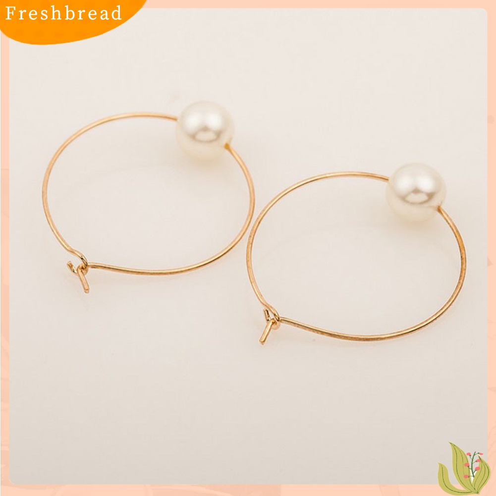 &lt; Freshbread &gt; Fashion Wanita Mutiara Imitasi Pesona Huggie Hoop Earrings Pesta Perhiasan Hadiah Ulang Tahun