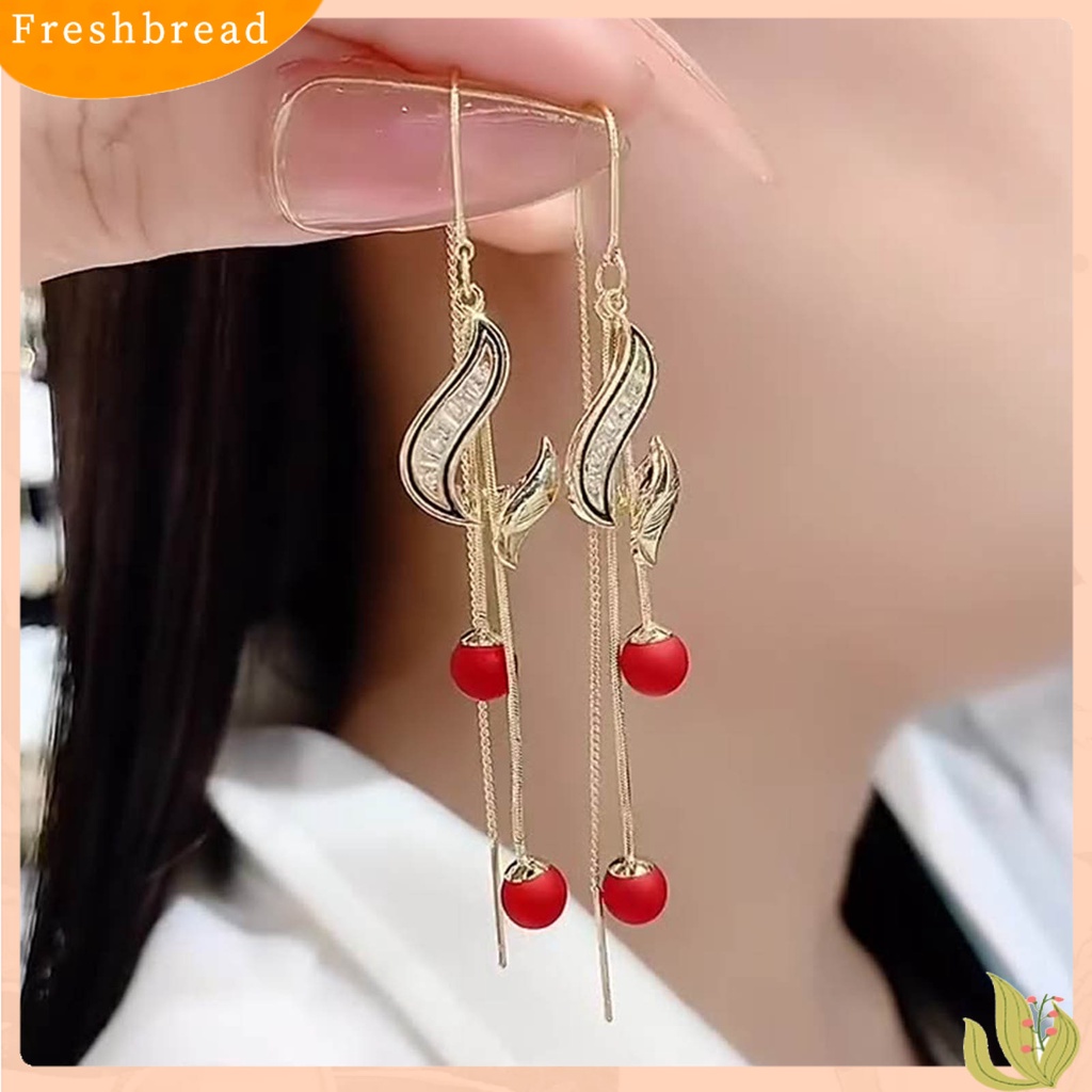 &lt; Freshbread &gt; 1pasang Anting Drop Perhiasan Mutiara Imitasi Panjang Gaya Korea Temperamen Anting Garis Telinga Untuk Perjamuan