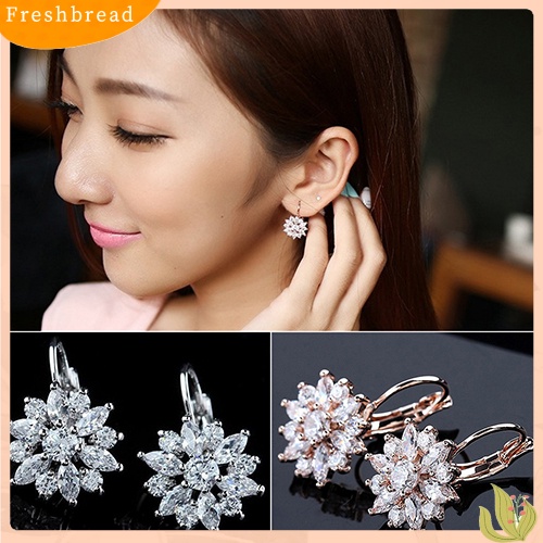 &lt; Freshbread &gt; Wanita Mewah Batu Zirkon Pola Bunga Ear Studs Earrings Perhiasan Hadiah