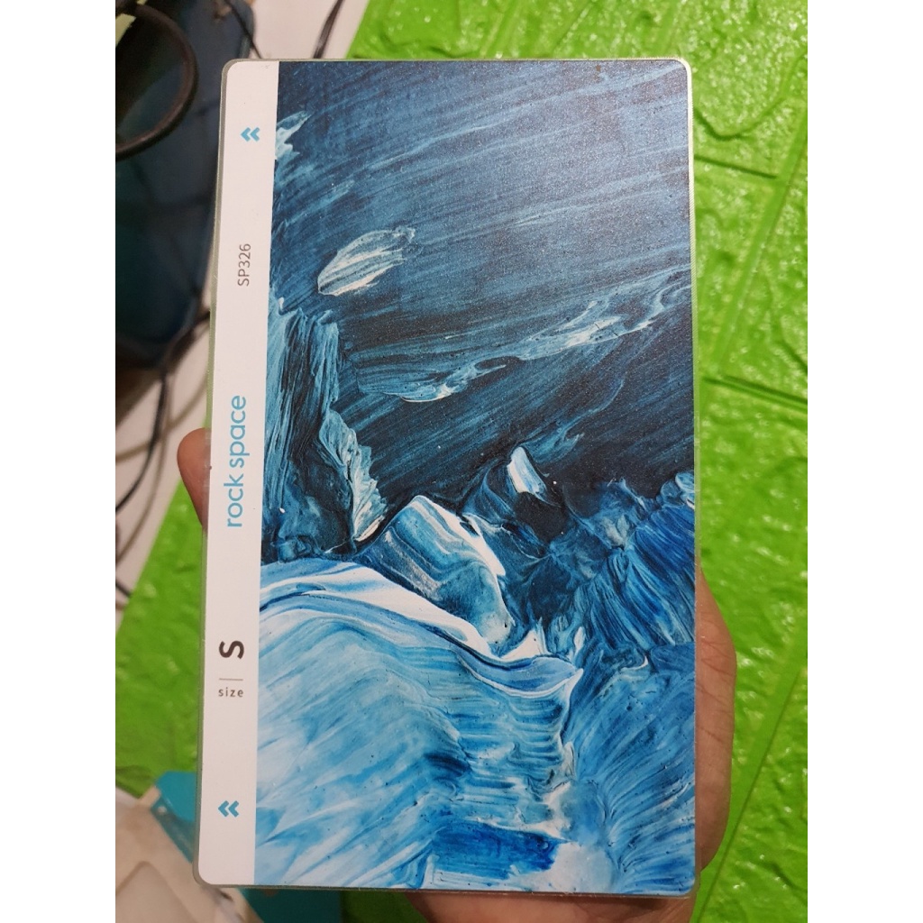 GARSKIN ROCK SPACE HM 142