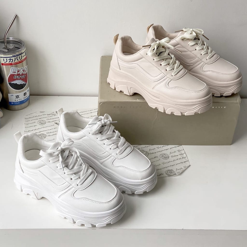 SEPATU SNEAKERS WANITA KOREA TAEYONGS15 TERBARU