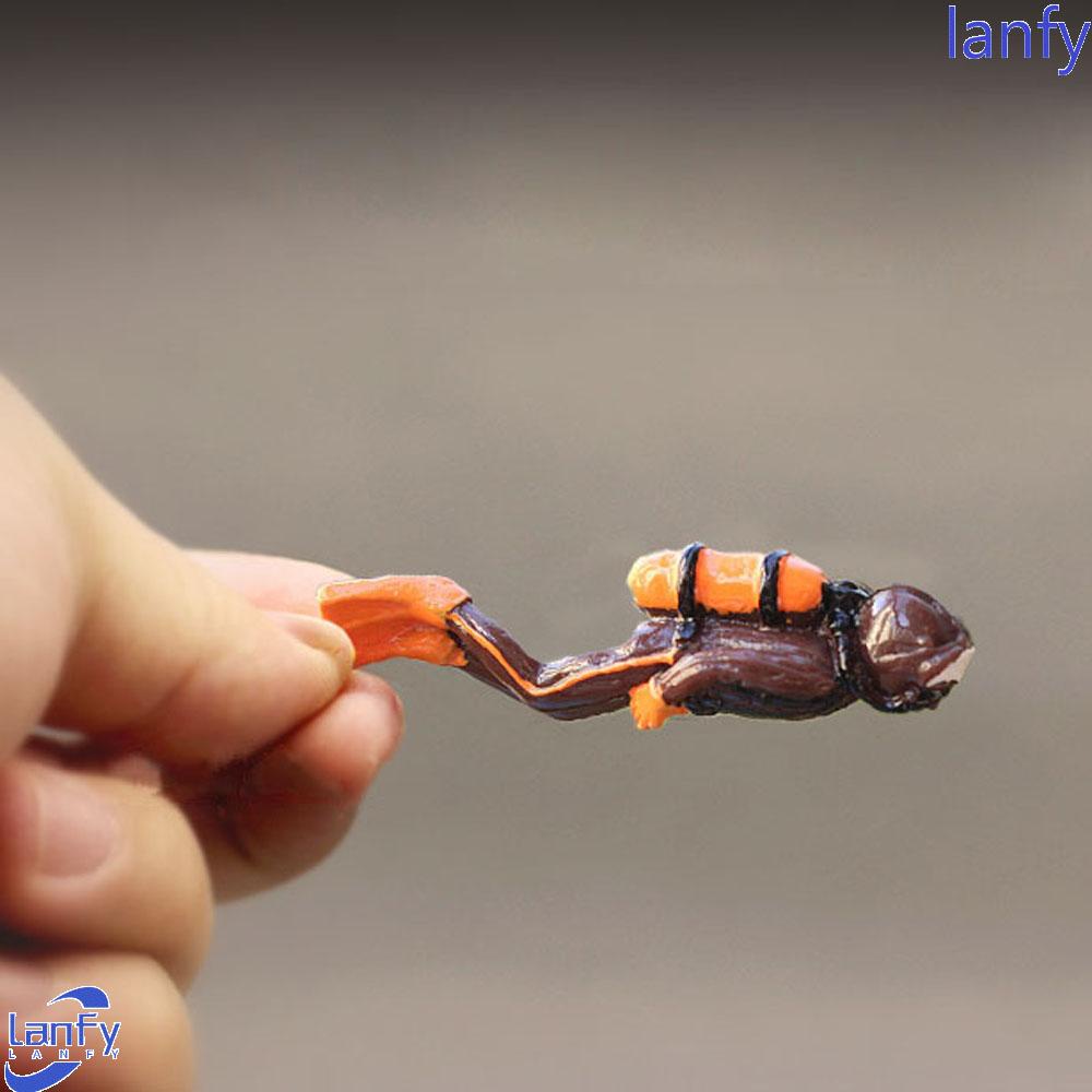 Lanfy Divers Patung Underwater World Miniatur Sea Explorer Ornamen Tangki Ikan Decor Mainan Lanskap Mikro