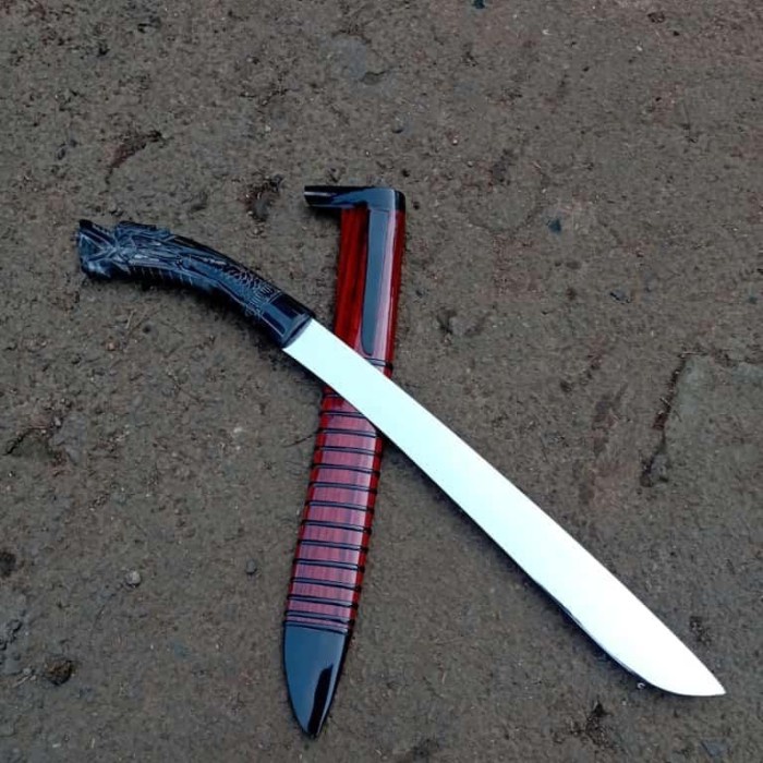 

PISAU SEMBELIH SUPER TAJAM BAJA PER WILLYS 34 CM