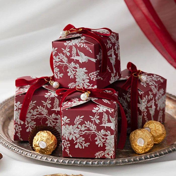 

CANDY BOX, KOTAK PERMEN, GOODIE BAGS, SANGJIT, HAMPERS 1526