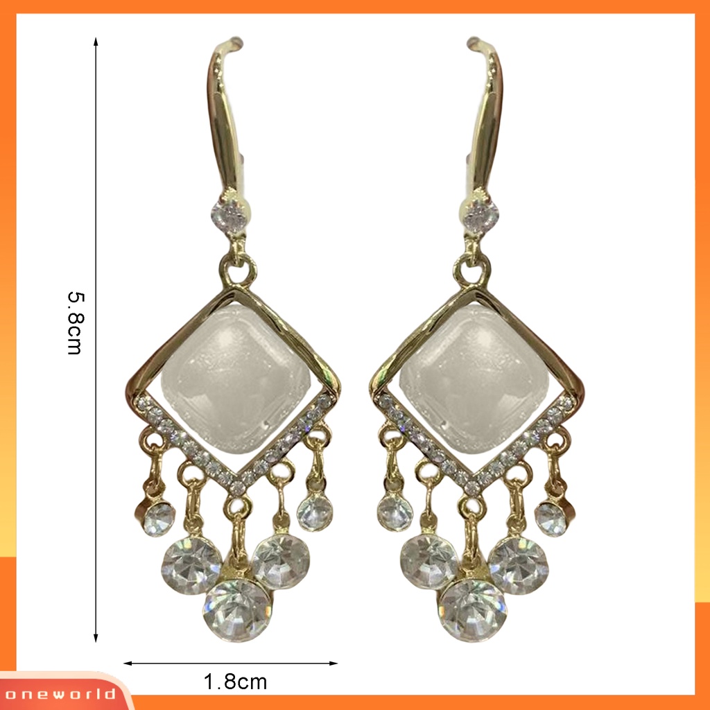 [WOD] 1pasang Drop Earrings Gaya Bohemia Bentuk Belah Ketupat Berlian Imitasi Mengkilap Rumbai Lady Earrings Perhiasan Pernikahan