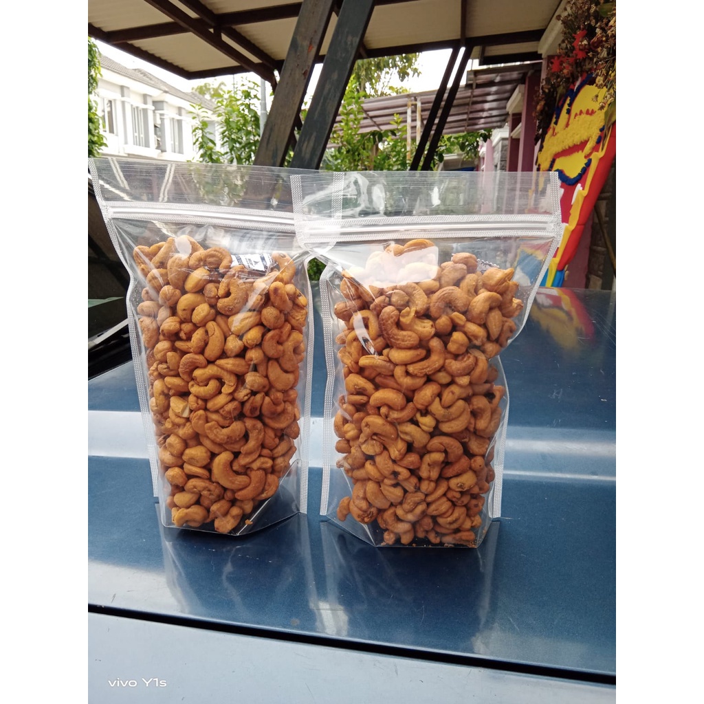 

Kacang Mede Goreng Mete Matang Asin 1 Kg