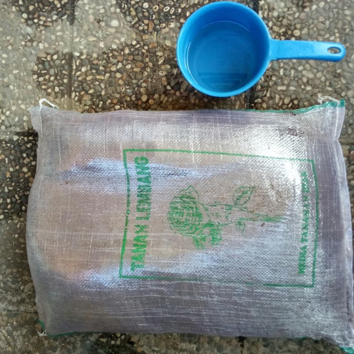 tanah lembang 1 karung murni, khusus gojek