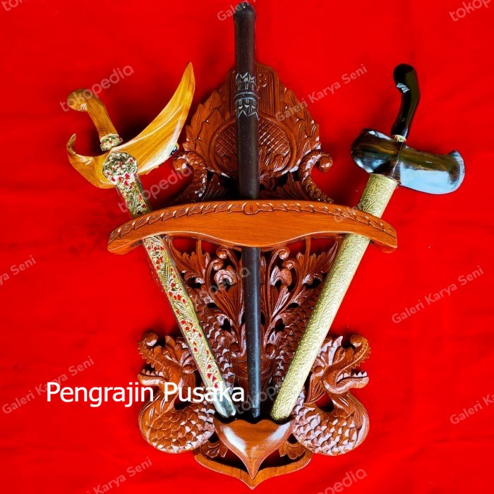 Blawong Isi 2 Keris 1 Tombak ukiran Naga Jawa Lambang PB X