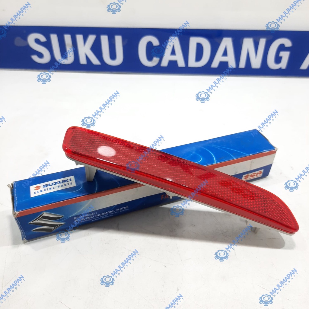 MATA KUCING LAMPU REFLEKTOR BEMPER BELAKANG SUZUKI ERTIGA NEW ERTIGA
