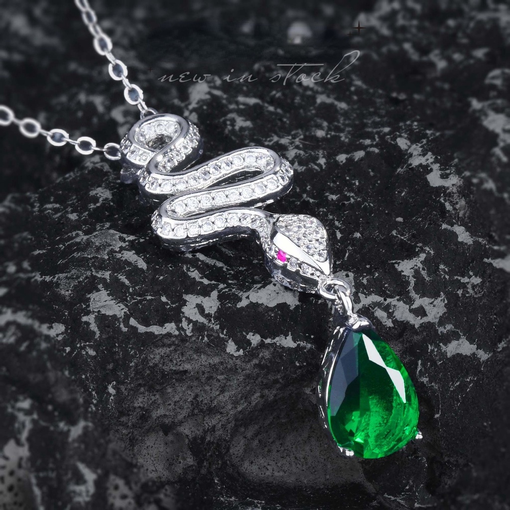 Goldkingdom Fashion Perhiasan Aksesoris Ready Stock Haute Couture Jewelry Rhinoceros Kata Tetesan Air Colombia Kayu Zo Emerald Gemstone Pendant Spirit Snake Necklace