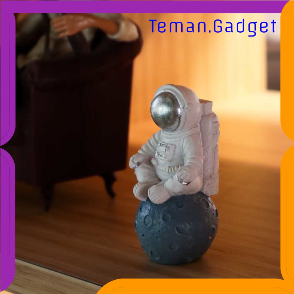 TG -  ART Kalazo Pajangan Dekorasi Kamar Anak Figure Astronot Spaceman Resin - KL10