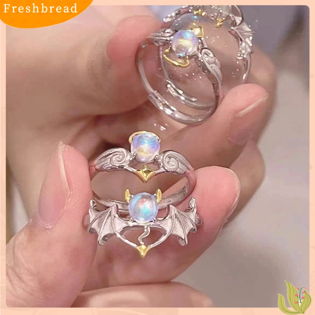 &lt; Freshbread &gt; Wanita Cincin Romantis Bersinar Faux Moonstone Desain Pembukaan Yang Dapat Disesuaikan Hadiah Hias Sayap Setan Malaikat Jari Cincin Perhiasan Pesta Untuk Kekasih