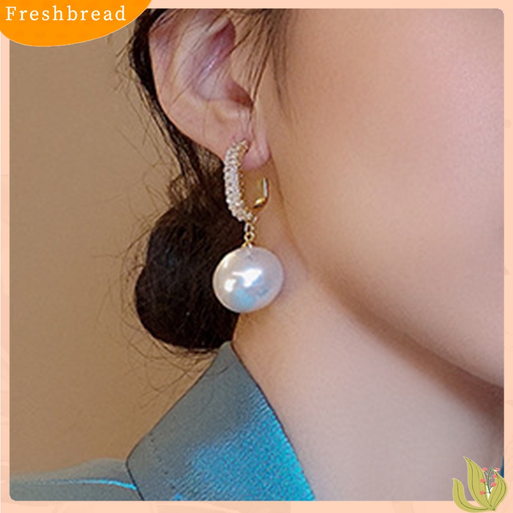 &lt; Freshbread &gt; 1pasang Anting Menjuntai Kubik Zirkon Tindik Fashion Korea Mutiara Imitasi Wanita Besar Liontin Menjuntai Earrings Untuk Pesta