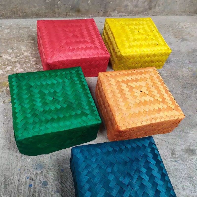 

BESEKRAF [ READY ] BESEK BAMBU WARNA | KOTAK NASI | BESEK NASI CATERING UKURAN 20 X 20 CM BW 5 PWR | BESEK HAMPERS