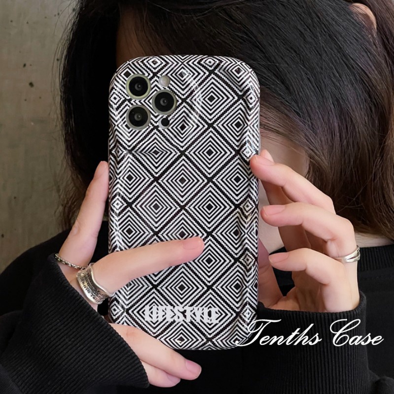 Kompatibel Untuk IPhone14 13 12 11 Pro Max8 7 6 6s Plus X Xr Xs Max SE 2020 Casing Ponsel Labirin Tepi Gelombang Melengkung 3D