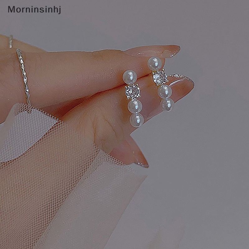 Mornin 1pasang Anting Tusuk Mutiara Zirkon Ringan Vintage Telinga Untuk Wanita Gaya Korea Fashion Ear Stud Pesta Perhiasan Natal id