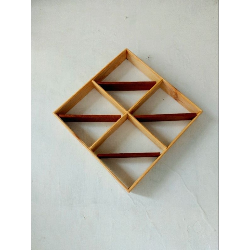 Rak Dinding Belah Ketupat Aesthetic - Rak bunga - Rak Mainan - hiasan dinding