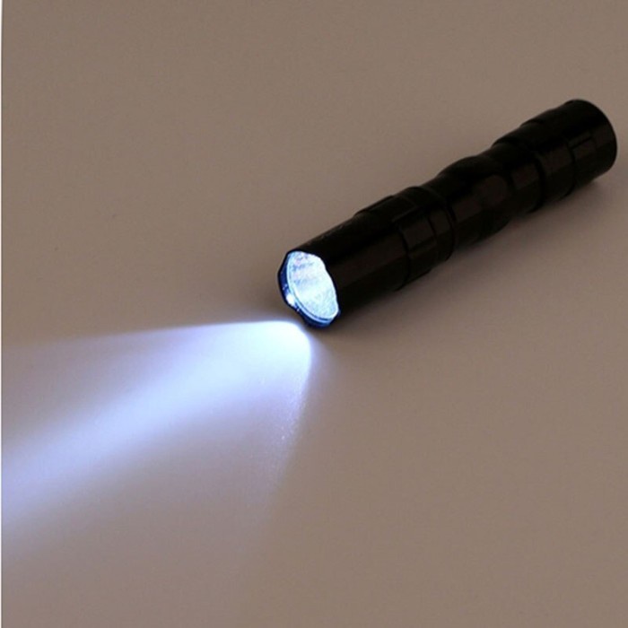 Senter LED Mini Portabel 3W Senter Silau Tahan Air dengan Tali Tangan
