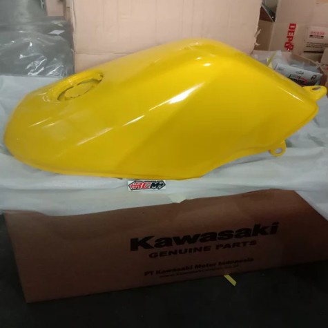 FUEL TANK TANGKI BENSIN FUELTANK KAWASAKI NINJA 150CC 150 CC 2TAK 2 TAK 2 T 2T KUNING YELLOW ORI ORI